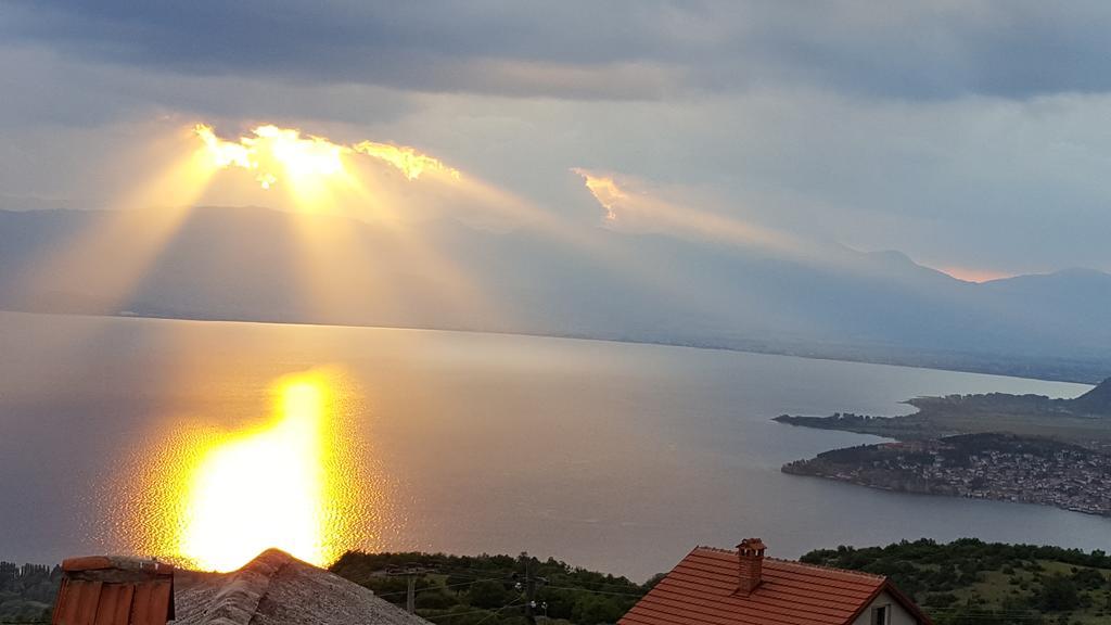 Ohrid Sunset Apartments Velestovo Kültér fotó