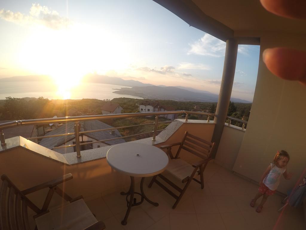 Ohrid Sunset Apartments Velestovo Kültér fotó